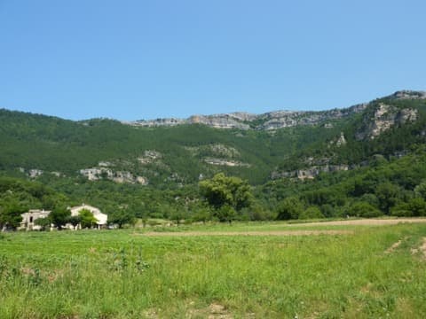Couvreur Saint-Étienne-de-Gourgas